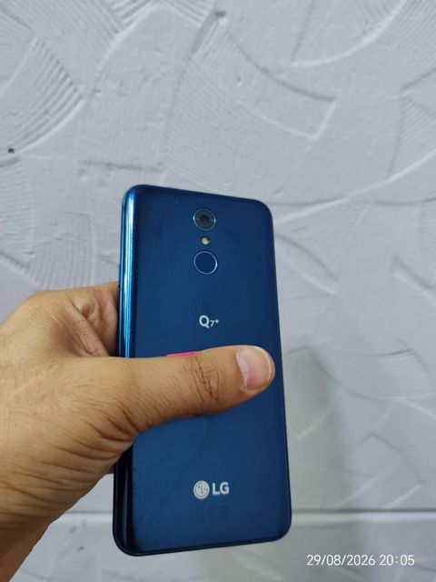 LG Q7 Moroccan Blue 32GB/3GB — Bakı