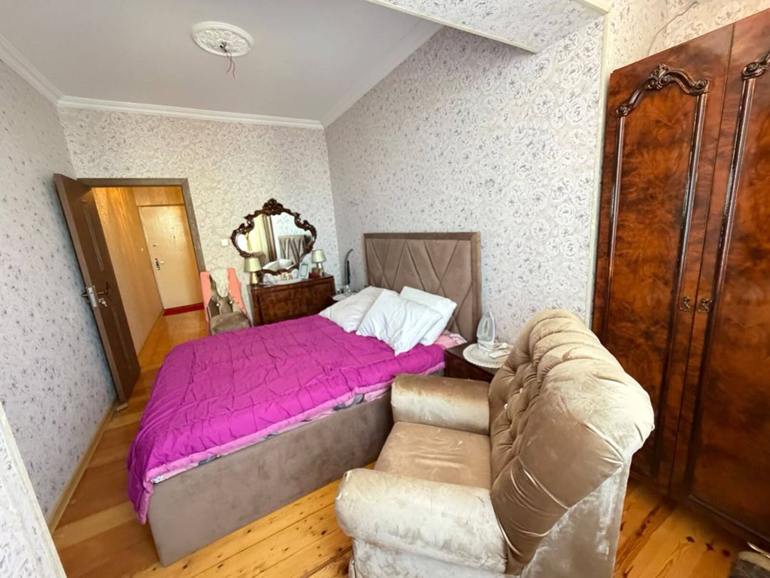 Satılır 2 otaqlı köhnə tikili 45 m² — Mənzil, Bakı (10)