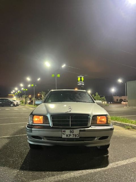 Mercedes C 240, 2.4 L, 1997 il, 400 000 km — Bakı
