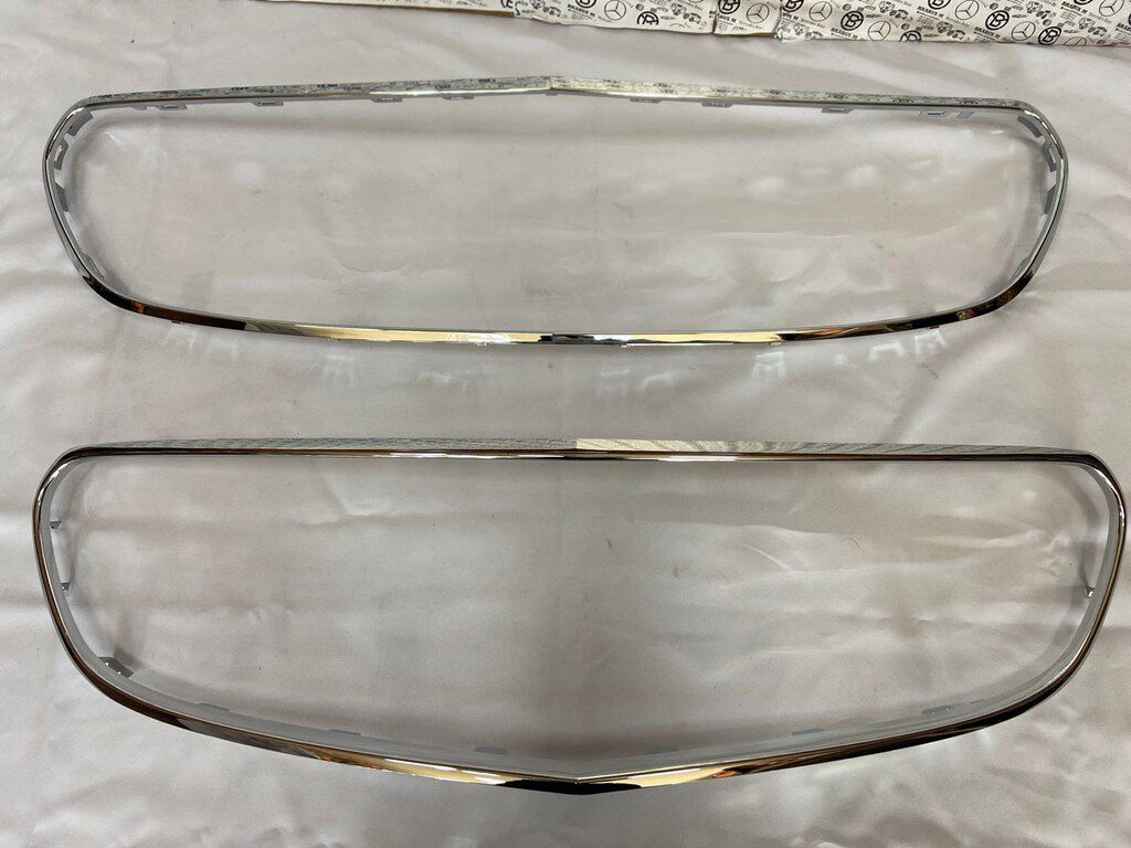 "Mercedes W212, Mercedes 213" radiator barmaqlığın kantı — Ehtiyat hissələri və aksesuarlar, Bakı (2)