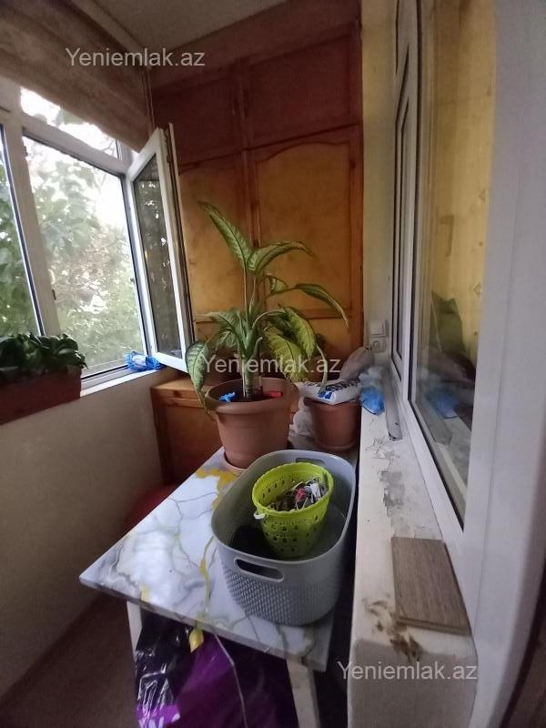 Satılır 3 otaqlı Bina evi menzil (Köhnə tikili), 80.7 m², 17-ci mikrorayon — Mənzil, Sumqayıt (12)