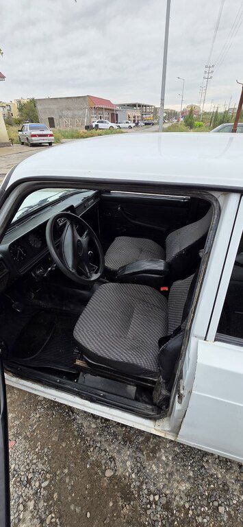 Lada (VAZ) 2107, 1.5 L, 2009 il, 25 000 km 90-GD-972 — Avtomobillər, Şirvan (2)