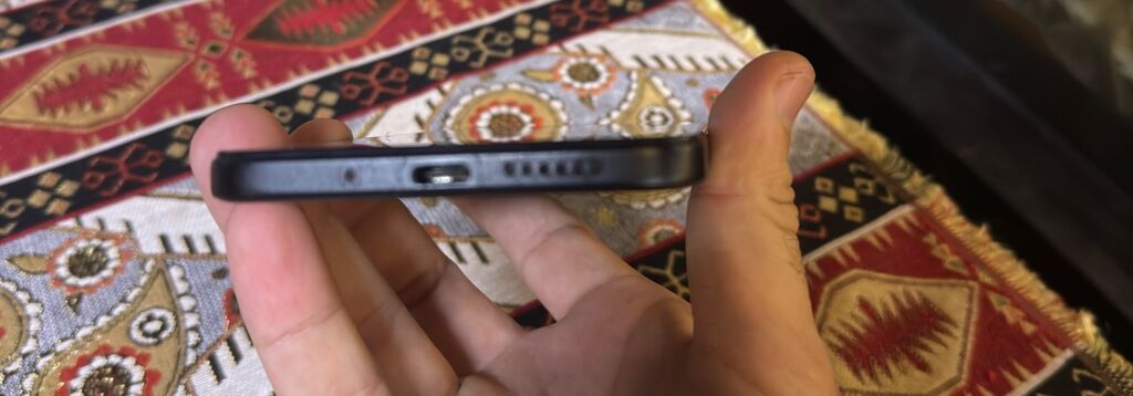 Smartfon – tam ekranlı, nazik çərçivəli ön panel və ön kamera üçün — Digər smartfonlar, Quba (9)