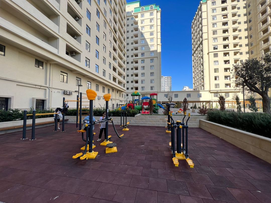 Satılır 3 otaqlı yeni tikili 142 m² — Mənzil, Bakı