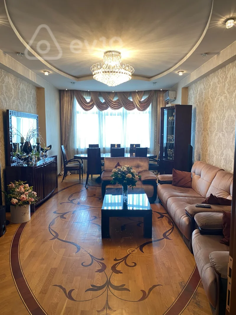 4 otaqlı mənzil, 128 m², Məmməd Cəfər Cəfərov küç — Mənzil, Bakı (2)