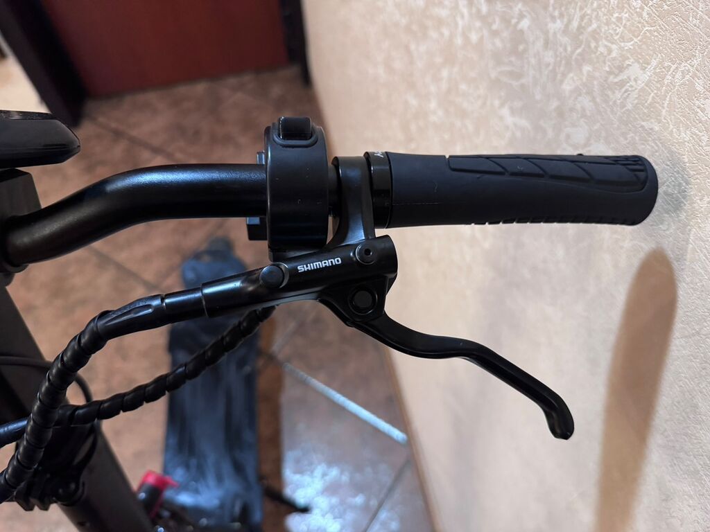 İşlənmiş Elektrik samokat 10", 1000 Vt, 45 km/s — Skuterlər, Bakı (3)