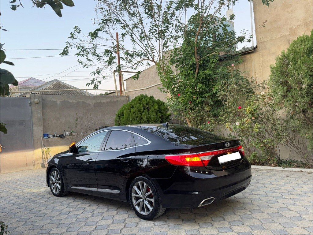 Hyundai Grandeur, 2.2 L, 2015 il, 215 000 km — Avtomobillər, Bakı (6)