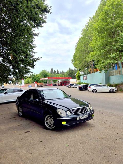 Mercedes E 270, 2004 il — 12 500 ₼ · Tovuz · Avtomobillər Mercedes E 270, 2004 il — Tovuz