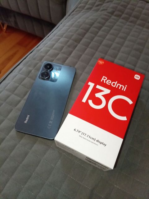 Redmi 13C smartfon Telefonun ekranı işdemir bidene başqa cüzü — 50 ₼ · Saray · Xiaomi Redmi 13C smartfon Telefonun ekranı işdemir bidene başqa cüzü — Saray