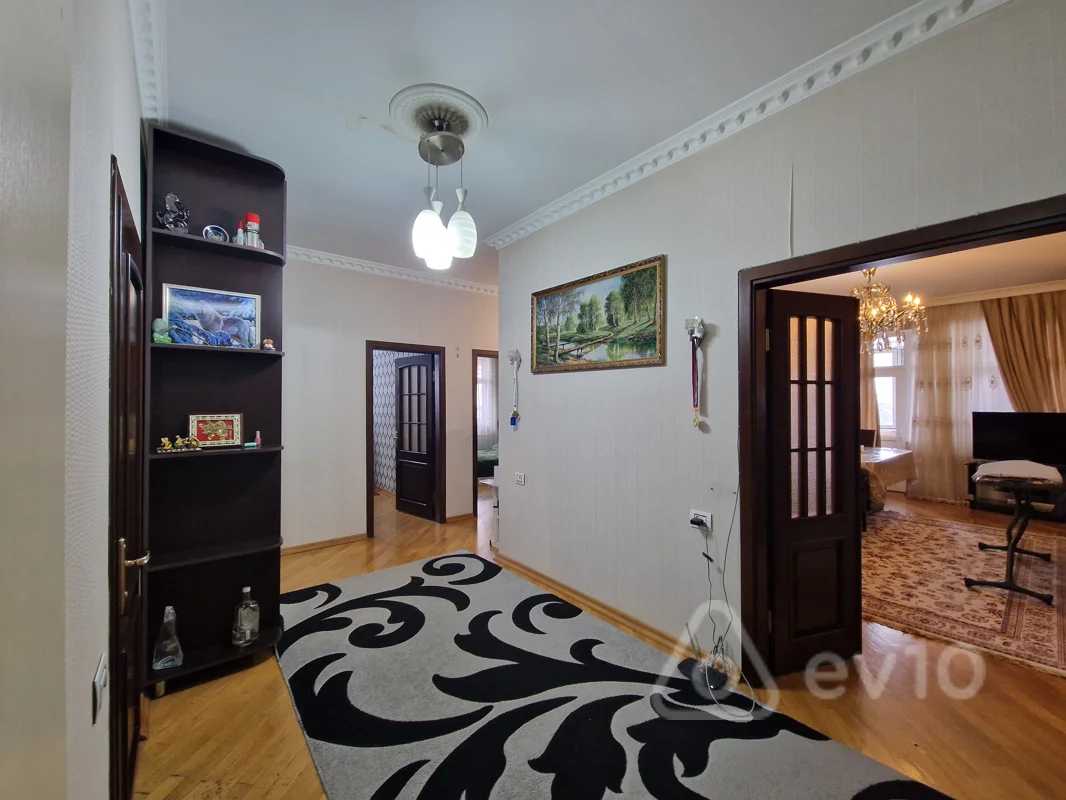3 otaqlı mənzil, 111 m², Rüstəm Rüstəmov küçəsi — Mənzil, Bakı (10)