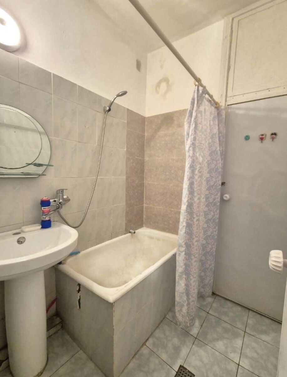 İcarəyə verilir 2 otaqlı köhnə tikili 50 m² — Mənzil, Bakı (5)