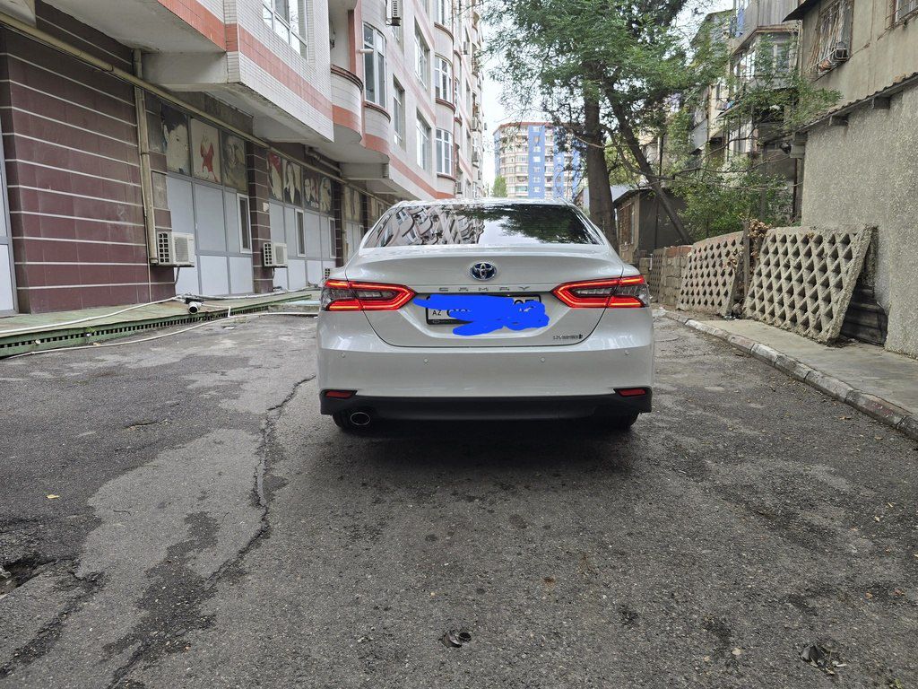 Toyota Camry, 2.5 L, 1.6 kWh, 2023 il, 40 700 km — Avtomobillər, Bakı (12)
