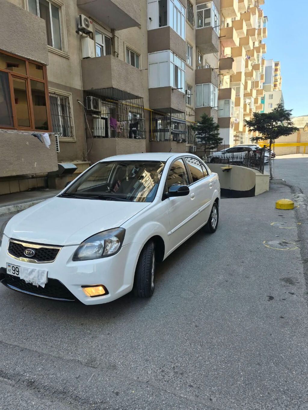 Kia Rio: 1.6 l 2011 il Sedan — Avtomobillər, Xırdalan (5)