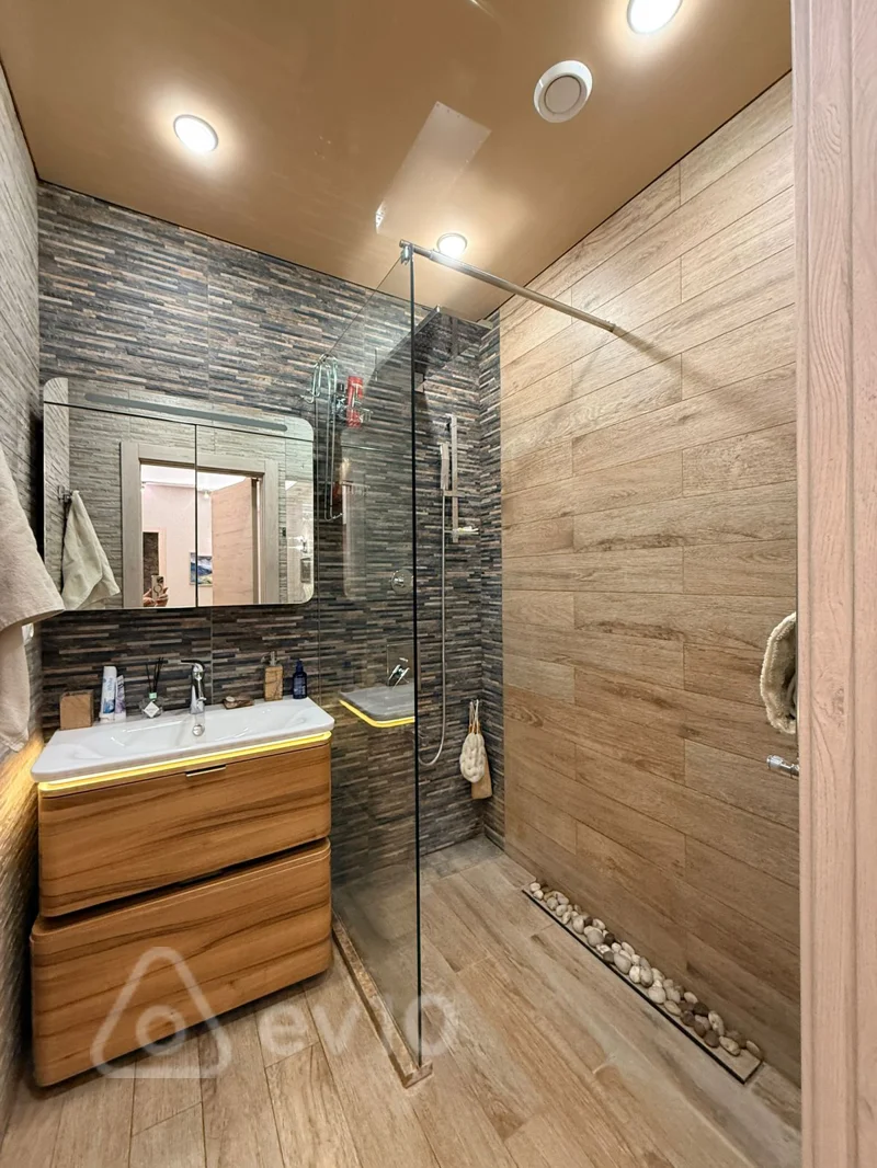 4 otaqlı mənzil, 150 m², Xeqani Rustemov kucesi — Mənzil, Bakı (10)