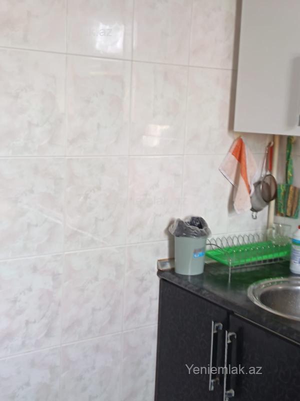 Satılır 3 otaqlı Bina evi menzil (Köhnə tikili), 100 m², Suraxanı rayonu — Mənzil, Bakı (9)