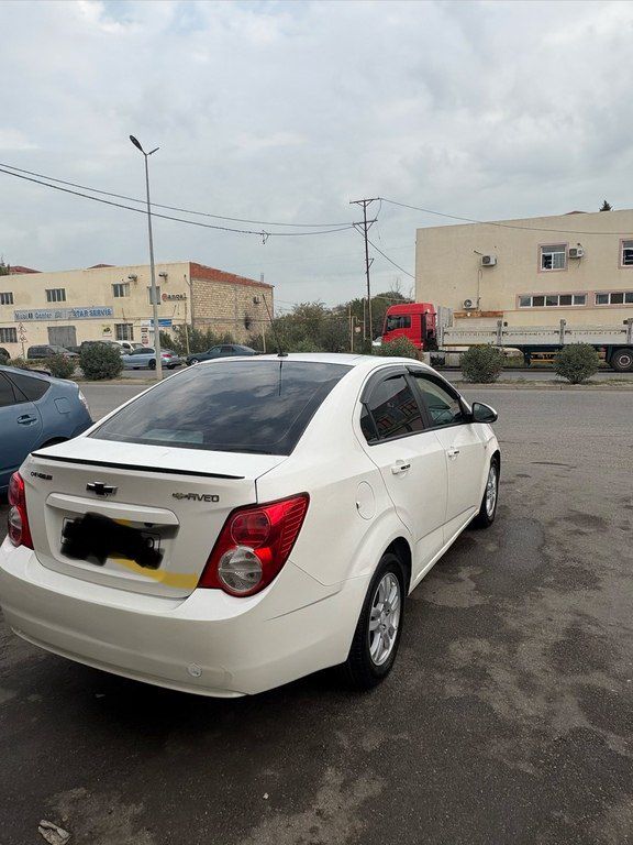 Chevrolet Aveo, 1.4 L, 2013 il, 320 000 km — Avtomobillər, Sumqayıt (5)