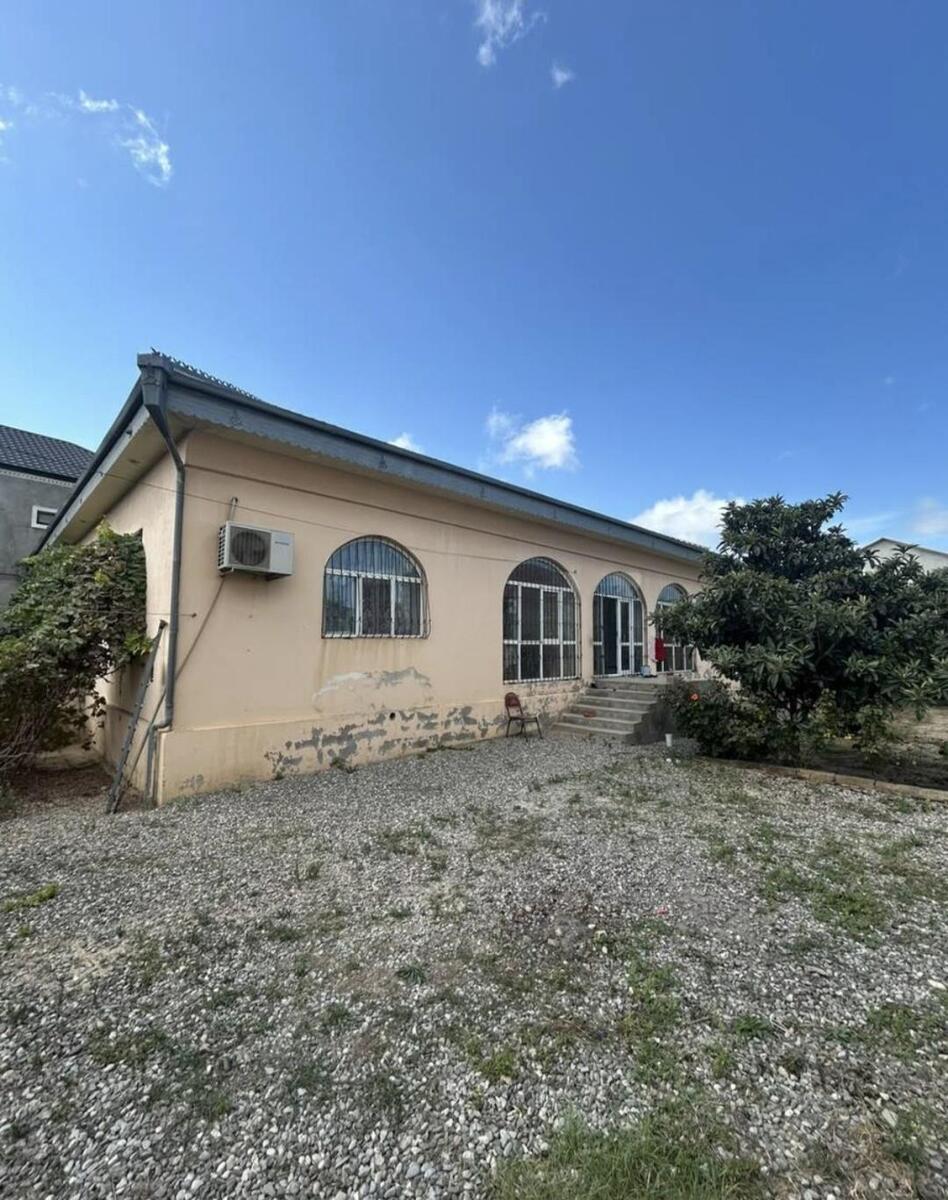 Satılır 6 otaqlı həyət evi/bağ evi 300 m² — Ev, villa, Bakı (2)