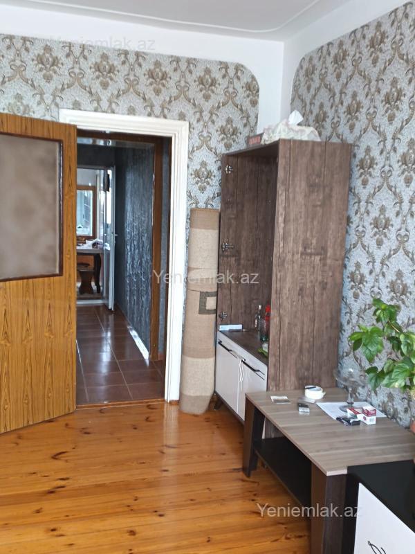 Satılır 3 otaqlı Bina evi menzil (Köhnə tikili), 100 m², Suraxanı rayonu — Mənzil, Bakı