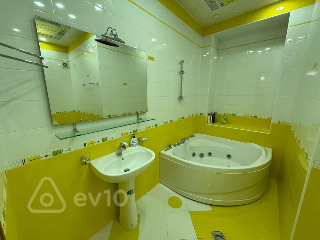 4 otaqlı mənzil, 260 m², Həsən Əliyev küç — kirayə — Mənzil, Bakı (4)