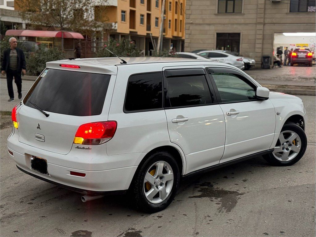 Mitsubishi Airtrek, 2.0 L, 2002 il, 324 000 km — Avtomobillər, Bakı (5)
