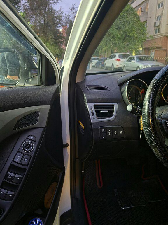 Hyundai Avante, 1.6 L, 2015 il, 252 000 km 77-ET-714 — Avtomobillər, Bakı (9)