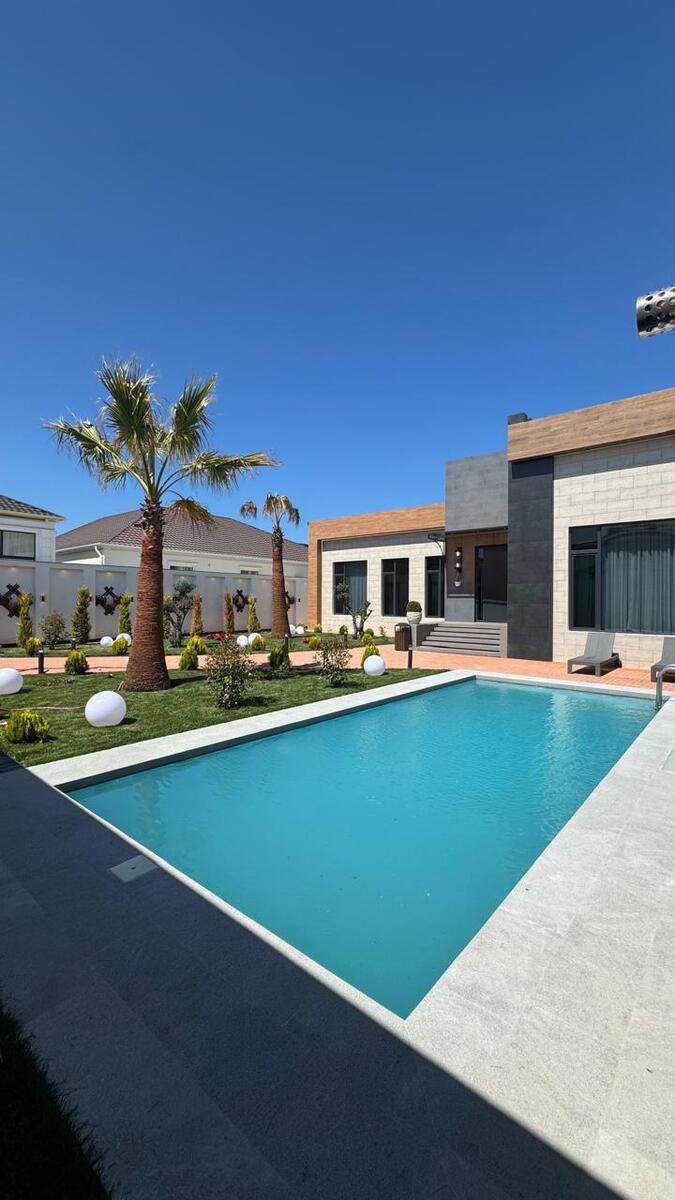 Satılır 5 otaqlı həyət evi/bağ evi 250 m² — Ev, villa, Bakı (2)
