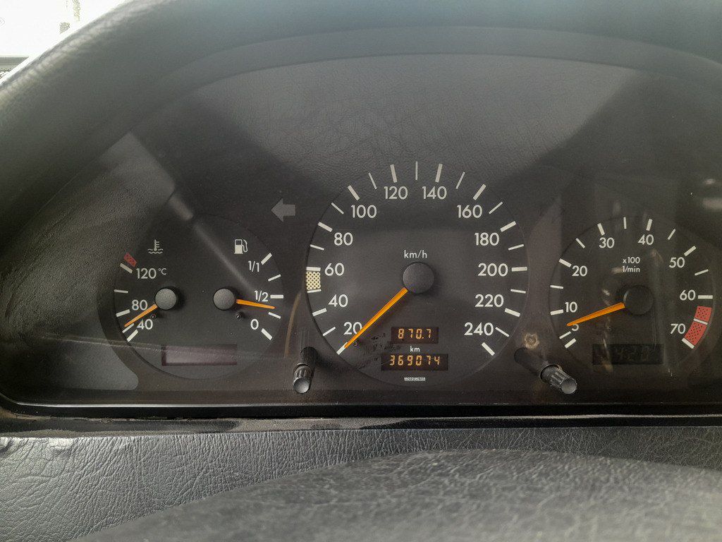 Mercedes C 180, 1.8 L, 1995 il, 369 000 km 50-CM-469 — Avtomobillər, Şəmkir (2)