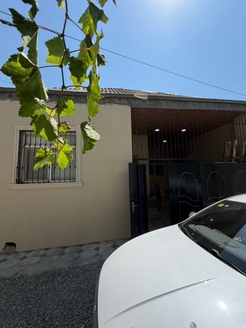Həyət evi, Binəqədi qəs — 65 000 ₼ · Bakı · Ev, villa Həyət evi, Binəqədi qəs — Bakı
