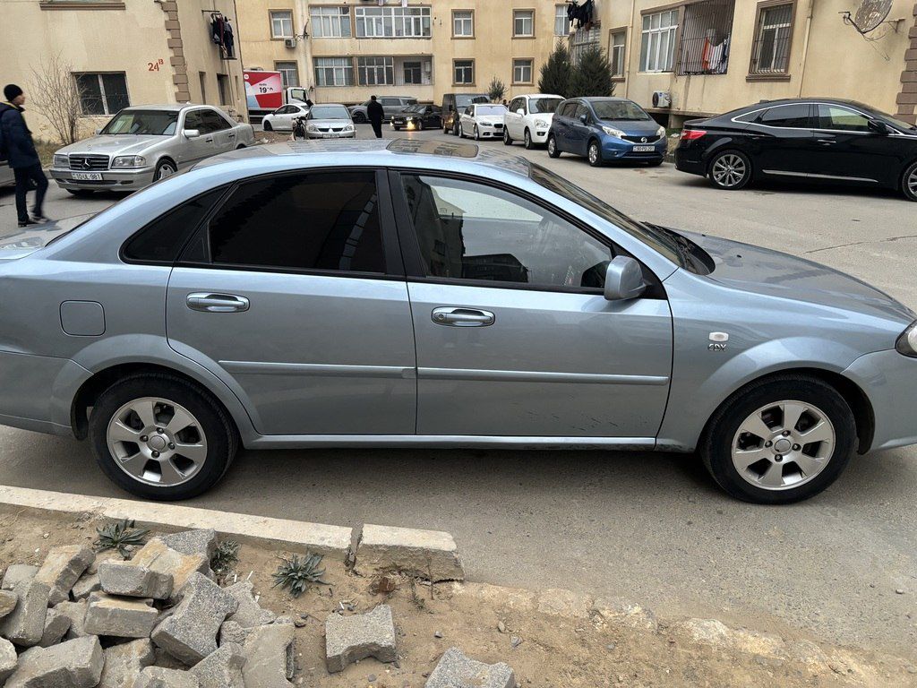 Chevrolet Lacetti, 1.5 L, 2022 il, 300 000 km 77-PT-915 — Avtomobillər, Bakı (2)