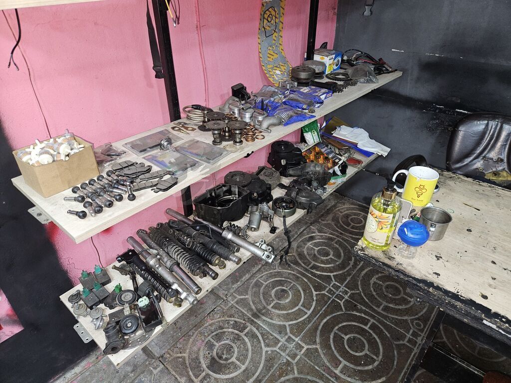 Hazır biznes satılır istəyən əlaqə saxlasın. Azadlıq metrosu — Hazır biznes, Bakı (10)
