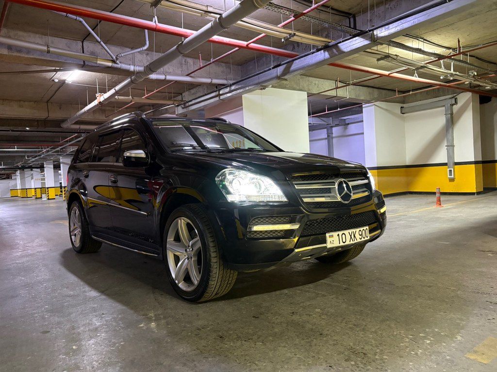 Mercedes GL 350 4MATIC, 3.0 L, 2010 il, 333 000 km 10-XK-900 — Avtomobillər, Bakı (2)