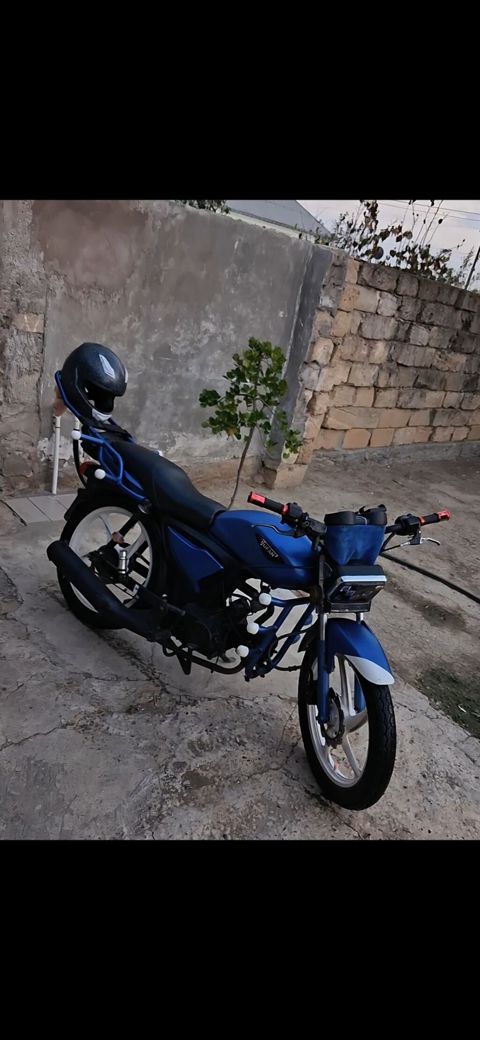 (s50 110cc) m50nbarter atın moto idealvəziyətdədi — 750 ₼ · Şirvan · Mopedlər və skuterlər (s50 110cc) m50nbarter atın moto idealvəziyətdədi — Şirvan