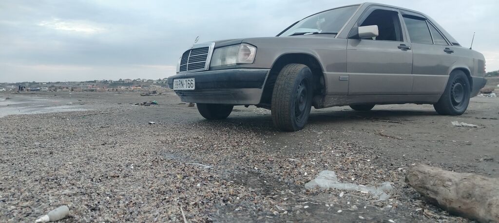Mercedes-Benz 190 (W201): 2 l Sedan — Avtomobillər, Bakı (2)
