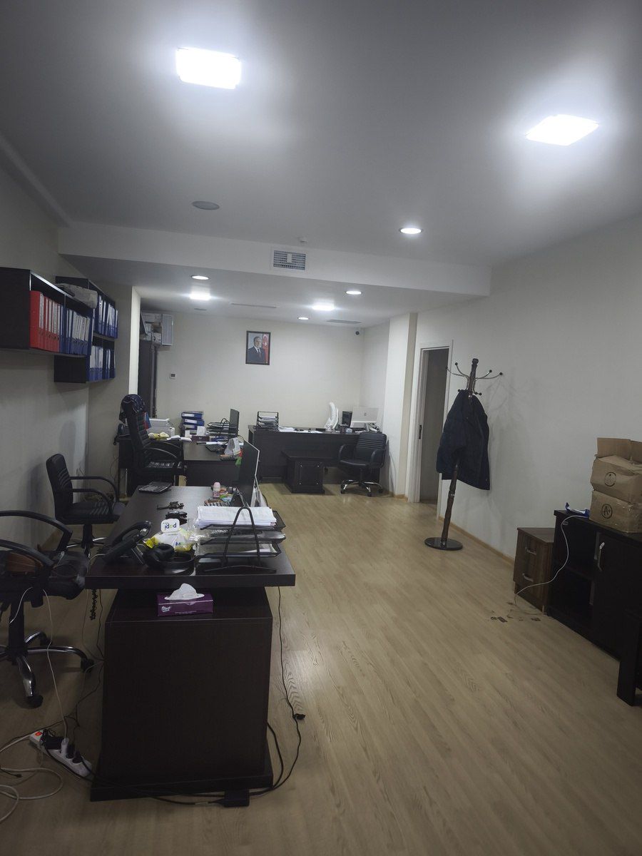 Satılır 7 otaqlı ofis 270.9 m² — Ofis, Bakı (8)