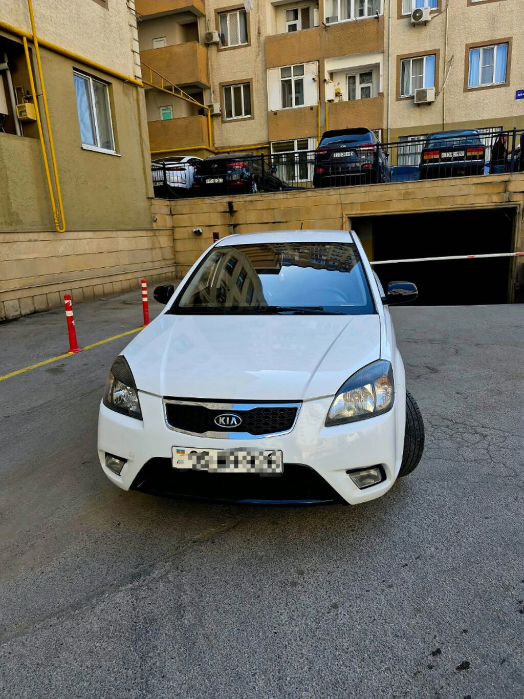 Kia Rio: 1.6 l 2011 il Sedan — Avtomobillər, Xırdalan (2)