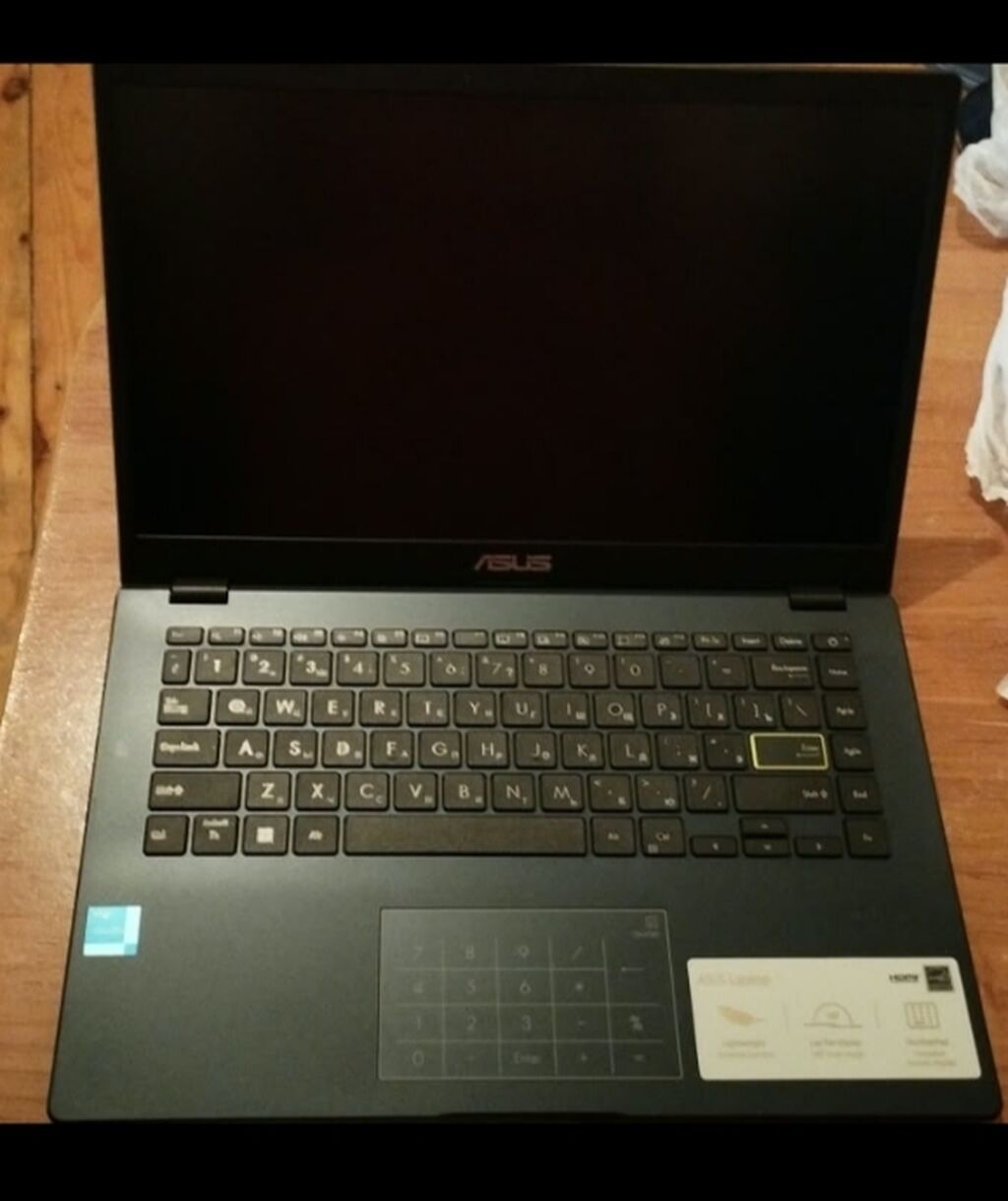 ASUS Vivobook seriyalı noutbuk - Ekran: 14" Full HD (mat səth, dar — Asus, Bakı