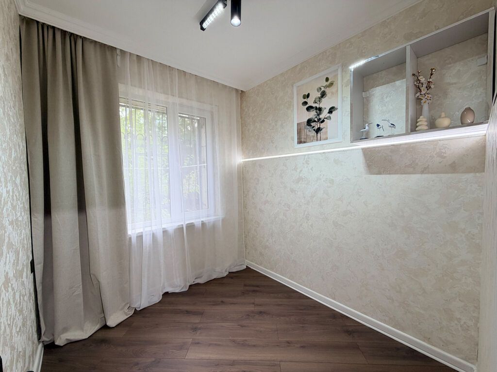 Bakı, 8-ci kilometr, 3 otaqlı, Köhnə tikili, m. Xalqlar Dostluğu, 55 kv. m — Mənzil, Bakı (7)