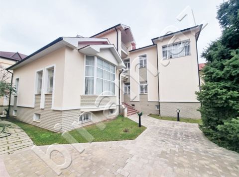7 otaqlı Villa / Həyət evi, Satış, Bakı, Nərimanov, Gənclik — Bakı