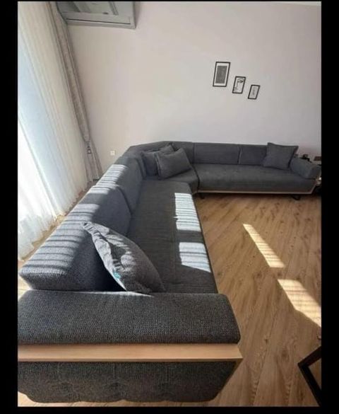 Kunc divan 450azn. Acilir ve bazalidir. Olcu 2.50×2.50sm. Alinib — 450 ₼ · Bakı · Divanlər Kunc divan 450azn. Acilir ve bazalidir. Olcu 2.50×2.50sm. Alinib — Bakı