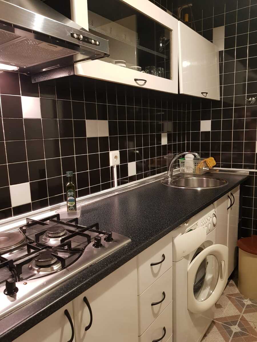 Satılır 4 otaqlı köhnə tikili 106 m² — Mənzil, Bakı (9)