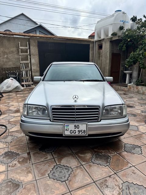 Mercedes C 200, 2.0 L, 1996 il, 288 000 km — Bakı