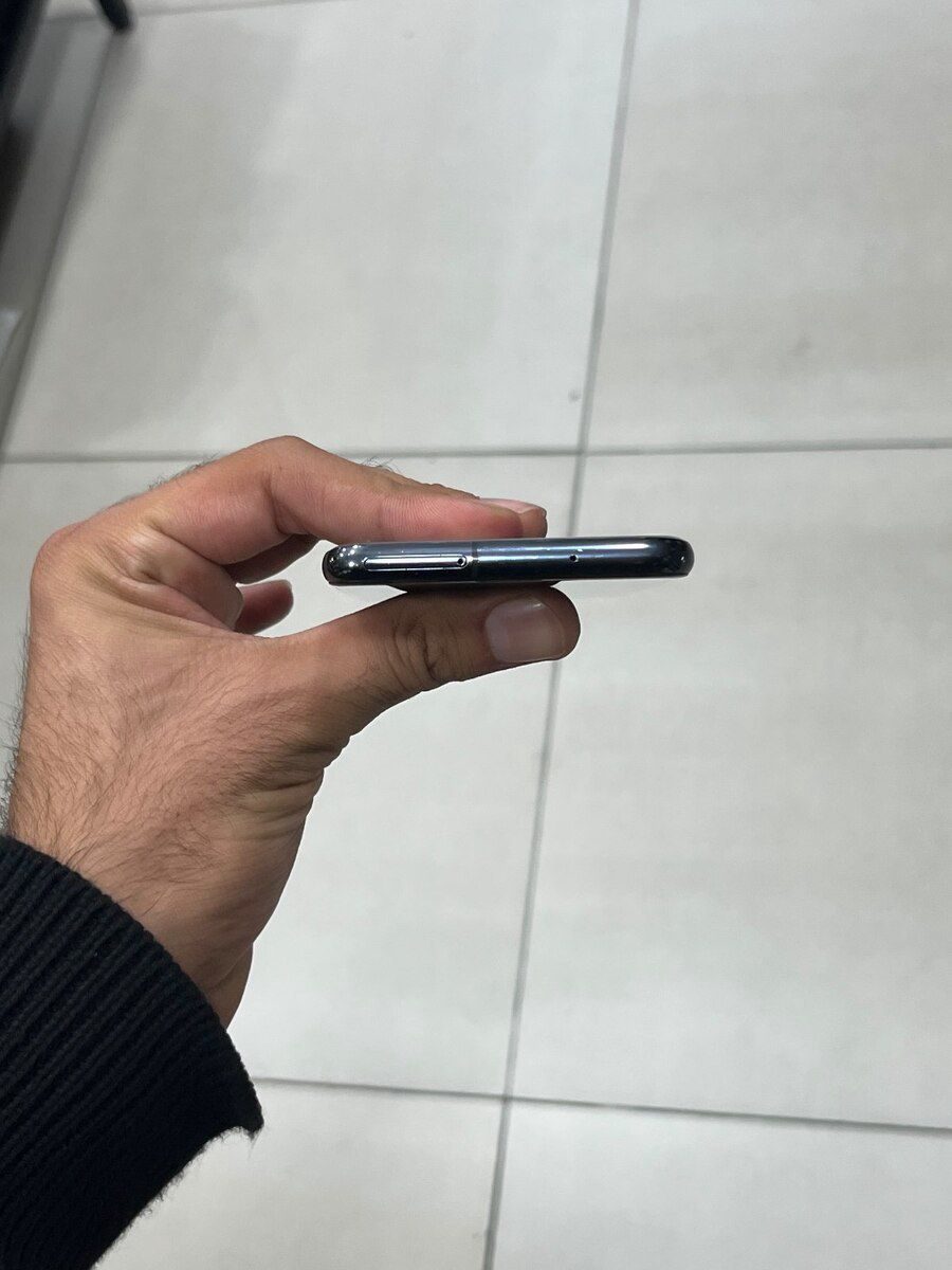 Samsung Galaxy S10e Prism Black 128GB/6GB — Smartfonlar, Bakı (5)