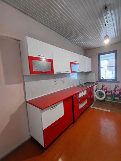 Qırmızı-ağ mətbəx mebeli dəsti - Üst modul: 5 qapılı asma şkaflar — 150 ₼ · Gəncə · Mətbəx mobilyası Qırmızı-ağ mətbəx mebeli dəsti - Üst modul: 5 qapılı asma şkaflar — Gəncə