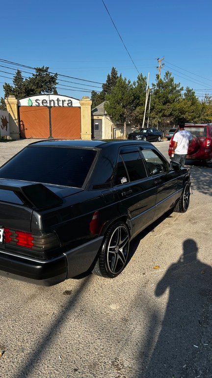 Mercedes 190, 1.8 L, 1992 il, 480 586 km 88-CK-675 — Avtomobillər, Horadiz (5)