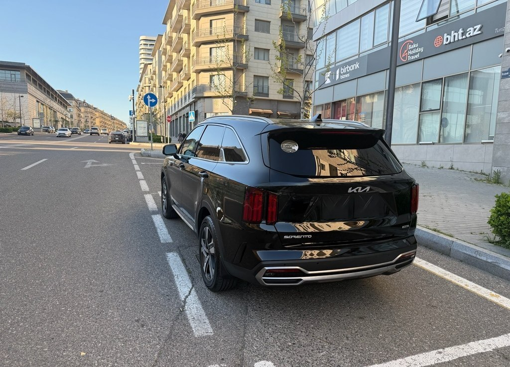 Kia Sorento, 2023 il, 93000 km, 1.6 L — Avtomobillər, Bakı (4)