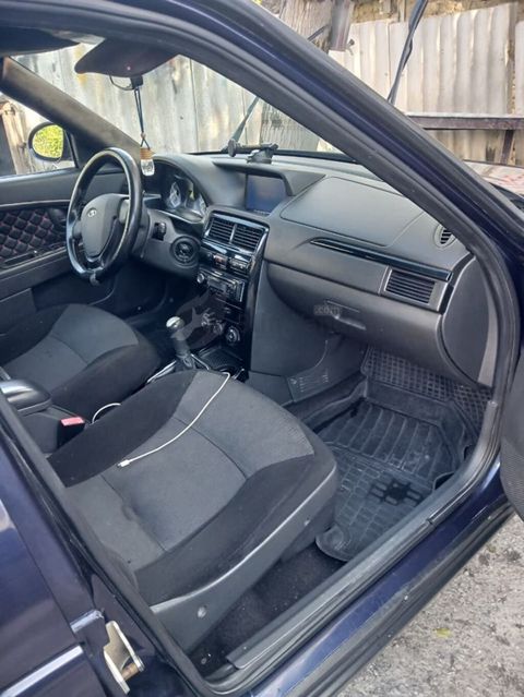 VAZ (Lada) Priora: 1.6 l 2014 il 300000 km Hetçbek — Bakı