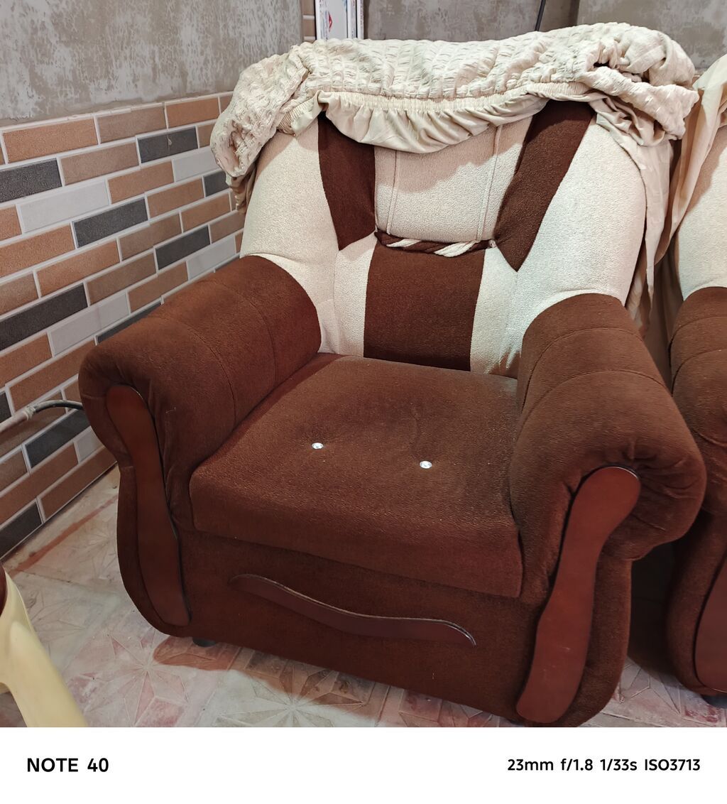 İşlənmiş, Divan, Divan — Yumşaq mobilya dəstləri, Digah (3)