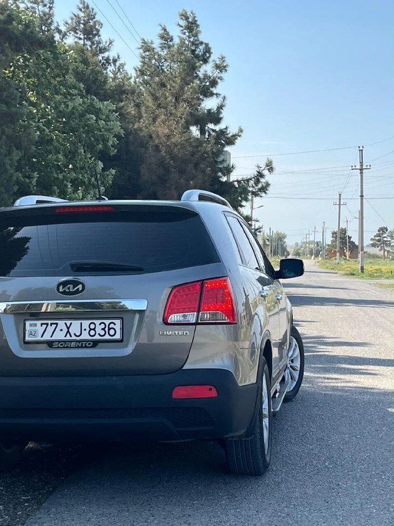Kia Sorento, 2.0 L, 2010 il, 262 000 km 77-XJ-836 — Avtomobillər, Goranboy (2)