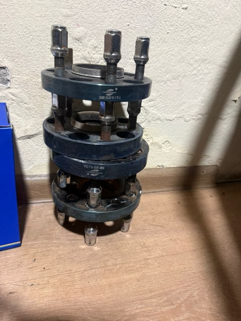 Ford Mustang spacer — Bakı