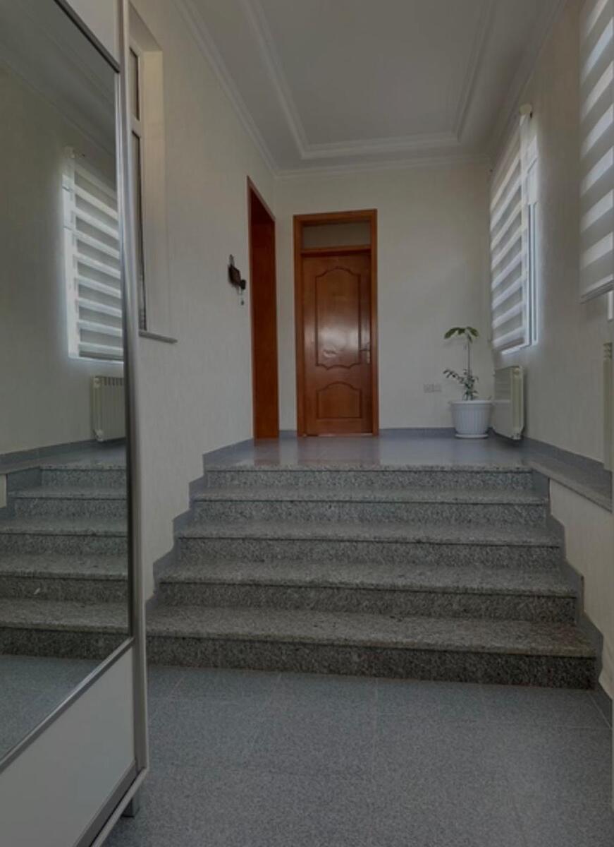 Satılır 5 otaqlı həyət evi/bağ evi 250 m² — Ev, villa, Bakı (5)